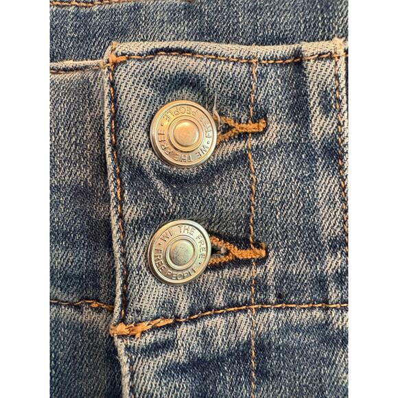 FREE PEOPLE JAYDE FLARE JEANS SIZE 31 - Picture 2 of 4